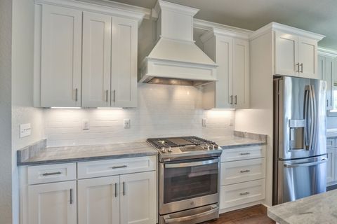 Tiny photo for 681 Knotted Pine Drive, Tallahassee, FL 32312 (MLS # 400341)