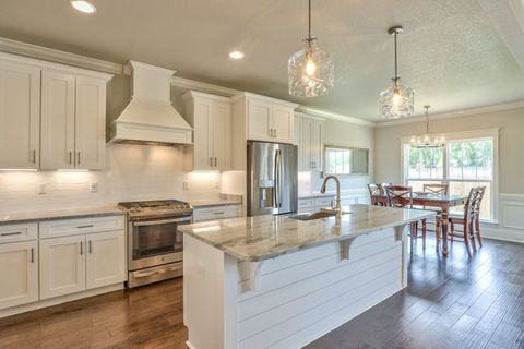 Tiny photo for 681 Knotted Pine Drive, Tallahassee, FL 32312 (MLS # 400341)