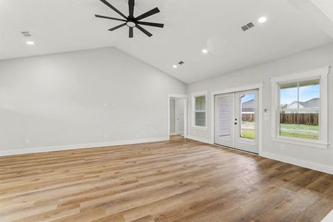 Tiny photo for 19 Shelby Drive, Crawfordville, FL 32327 (MLS # 397651)