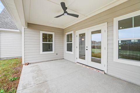 Tiny photo for 19 Shelby Drive, Crawfordville, FL 32327 (MLS # 397651)