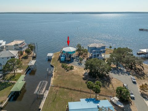 A home in Ochlockonee Bay