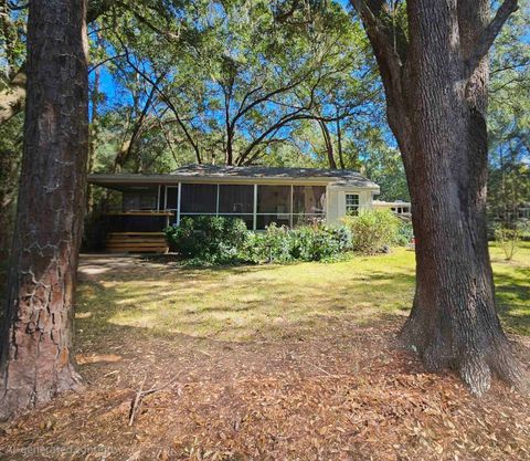 Tiny photo for 24343 Lanier Street, Tallahassee, FL 32310 (MLS # 392443)