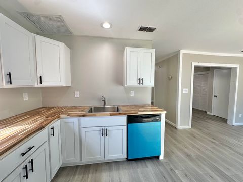 Tiny photo for 4871 OLD BAINBRIDGE Road, Tallahassee, FL 32303 (MLS # 399753)