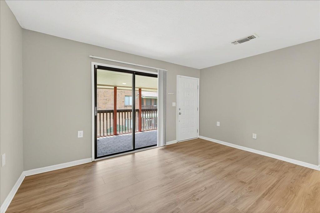 Photo of 317 Mabry Street #923, Tallahassee, FL 32304 (MLS # 388213)