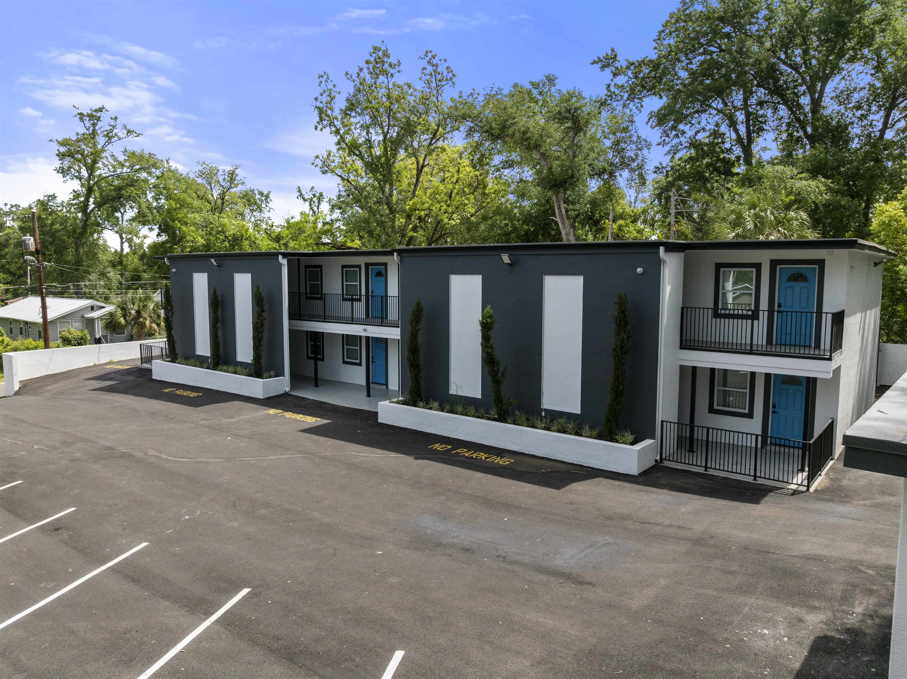 643 Kissimmee Street 1-8