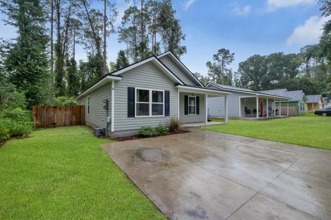 A home in Crawfordville