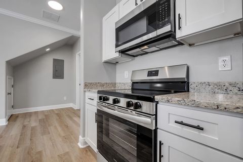 Tiny photo for 1913 Bloomington Avenue, Tallahassee, FL 32304 (MLS # 393079)