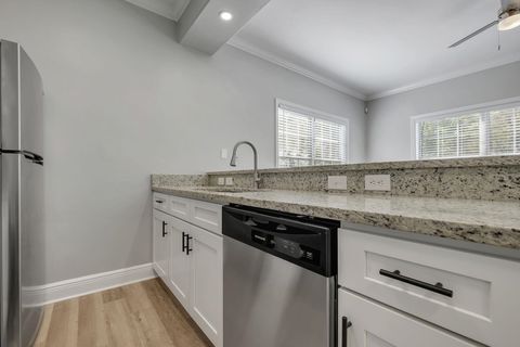 Tiny photo for 1913 Bloomington Avenue, Tallahassee, FL 32304 (MLS # 393079)