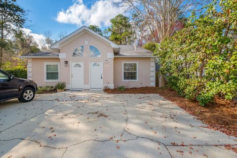 Photo of 3075 Royal Palm Way, Tallahassee, FL 32309 (MLS # 394683)