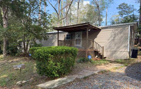 Photo of 1927 Sika Deer Drive, Tallahassee, FL 32304 (MLS # 397305)