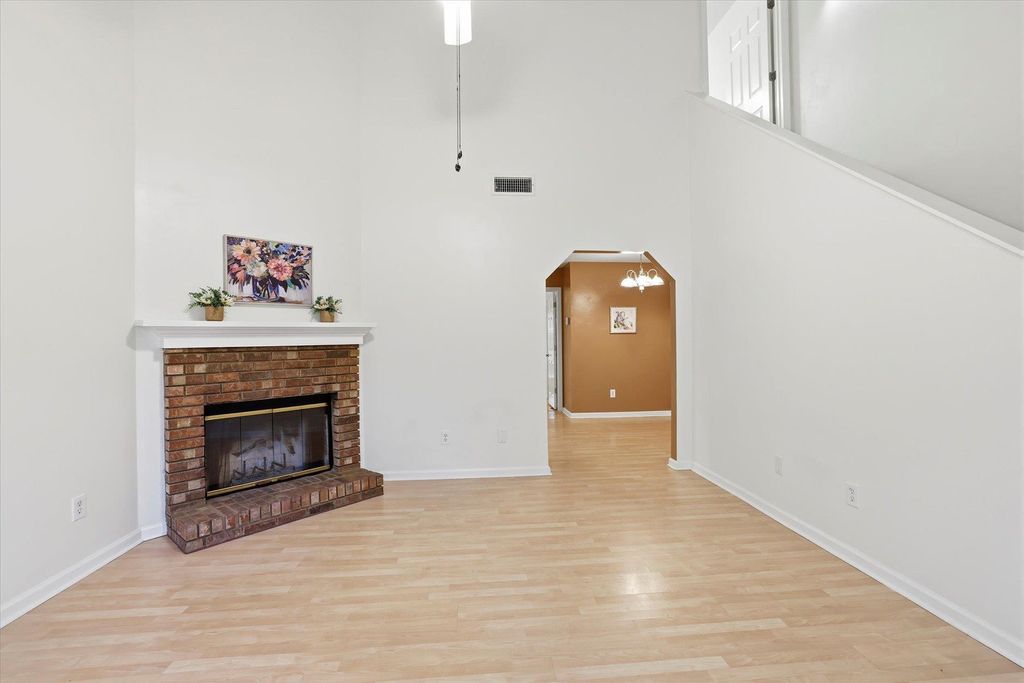 Photo of 1053 Copper Creek Drive, Tallahassee, FL 32311 (MLS # 394680)