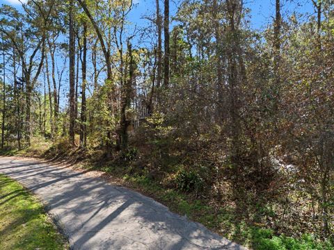 Photo of 3373 BARROW HILL TRL Trl, Tallahassee, FL 32312 (MLS # 397109)
