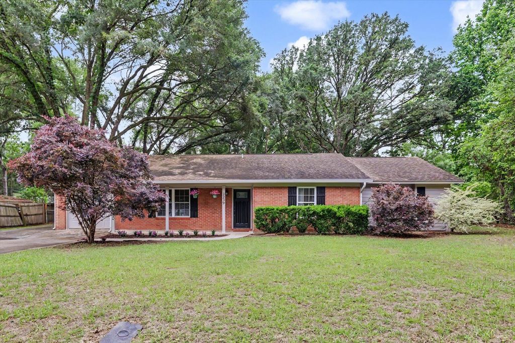 Photo of 3239 Affirmed Court, Tallahassee, FL 32309 (MLS # 399787)