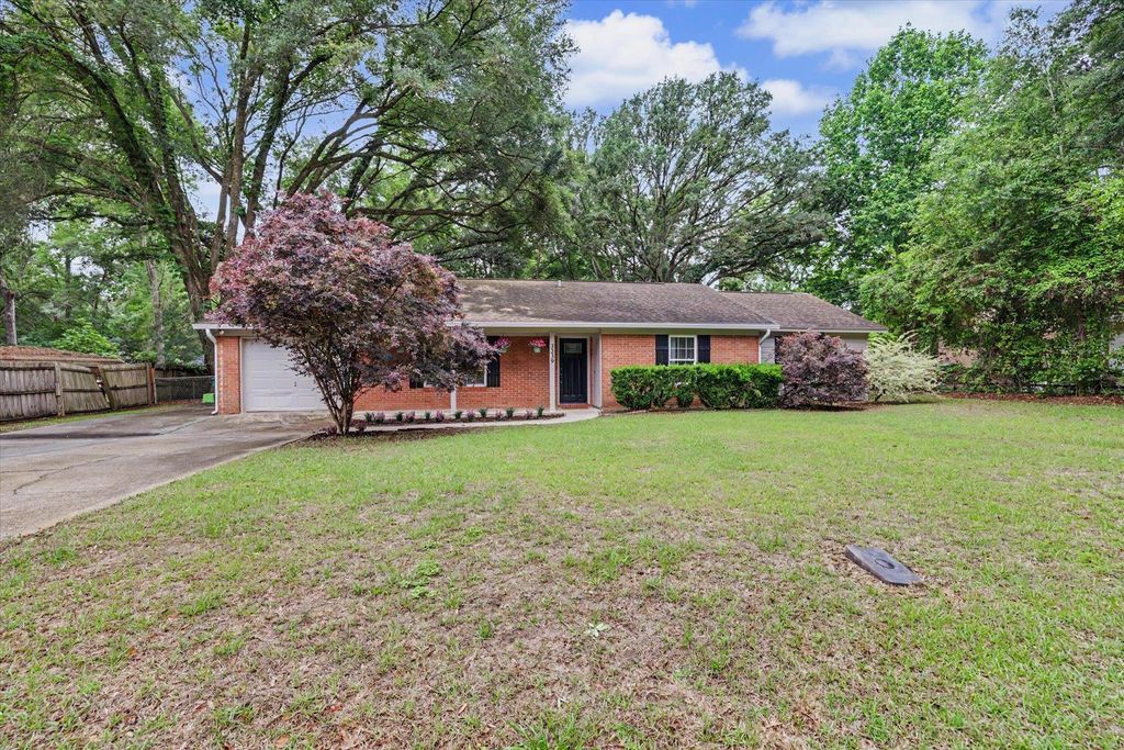 Photo of 3239 Affirmed Court, Tallahassee, FL 32309 (MLS # 399787)