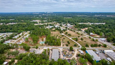 Tiny photo for 300 Ross Road, Tallahassee, FL 32305 (MLS # 393433)