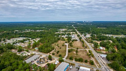 Tiny photo for 300 Ross Road, Tallahassee, FL 32305 (MLS # 393433)