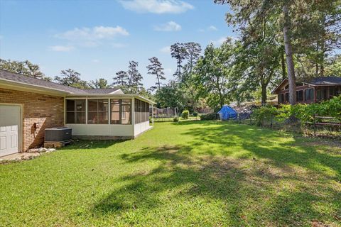 Tiny photo for 1911 Myrick Road, Tallahassee, FL 32303 (MLS # 398507)