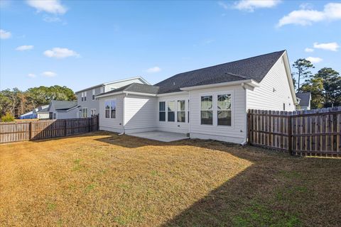 Tiny photo for 8760 GREENRIDGE Lane, Tallahassee, FL 32312 (MLS # 395478)