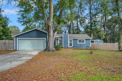 Tiny photo for 240 Intrepid Court, Tallahassee, FL 32312 (MLS # 395298)
