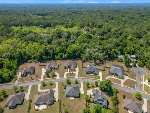Tiny photo for 5755 Farnsworth Drive, Tallahassee, FL 32312 (MLS # 402660)