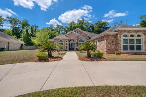 Tiny photo for 5755 Farnsworth Drive, Tallahassee, FL 32312 (MLS # 402660)