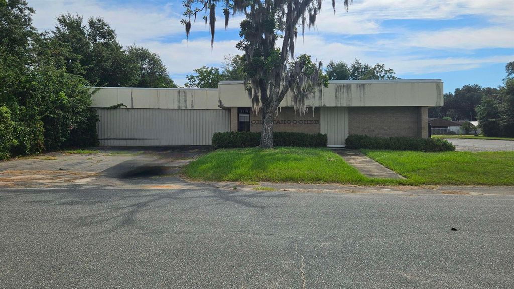 Photo of 35 Jefferson Street, Chattahoochee, FL 32324 (MLS # 390803)