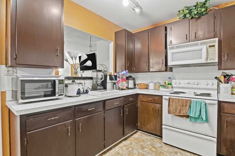Tiny photo for 204 Ruby Hubbard Way, Tallahassee, FL 32301 (MLS # 395137)