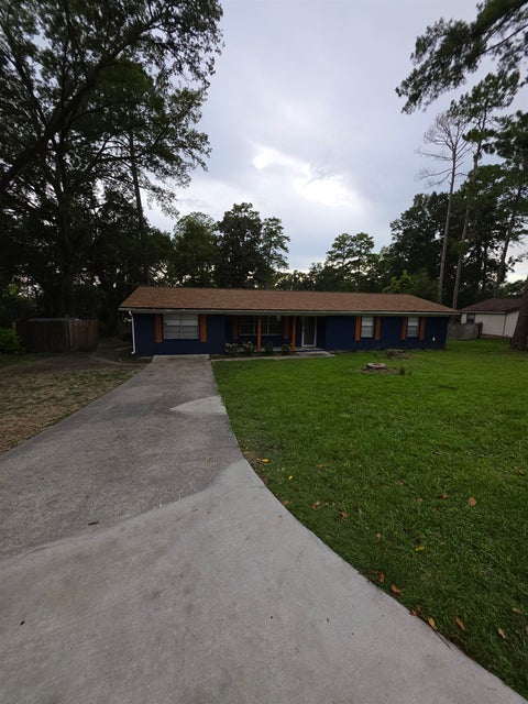 Photo of 1110 Cuerno Street, Tallahassee, FL 32304 (MLS # 402457)