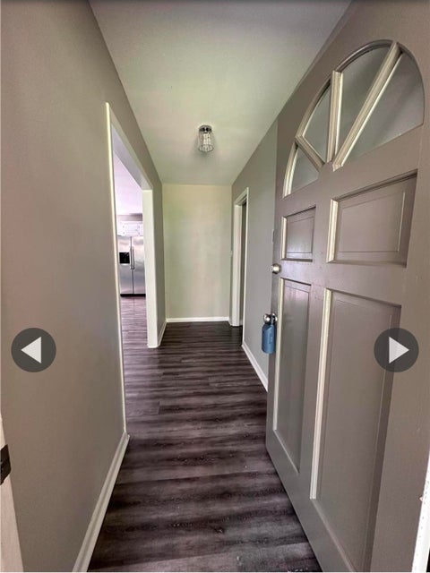 Tiny photo for 1110 Cuerno Street, Tallahassee, FL 32304 (MLS # 402457)