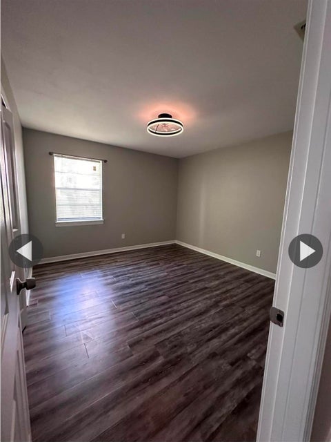 Tiny photo for 1110 Cuerno Street, Tallahassee, FL 32304 (MLS # 402457)