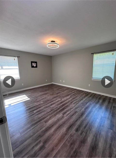 Tiny photo for 1110 Cuerno Street, Tallahassee, FL 32304 (MLS # 402457)