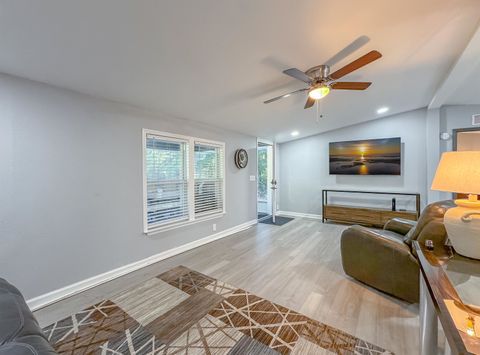 Tiny photo for 16957 Lake Christiana Ct Ct, Tallahassee, FL 32310 (MLS # 394225)