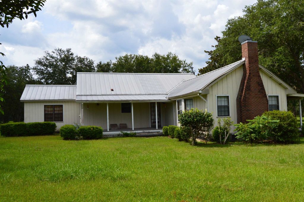Photo of 16131 US 19, Lamont, FL 32336 (MLS # 389042)