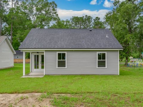 A home in Crawfordville