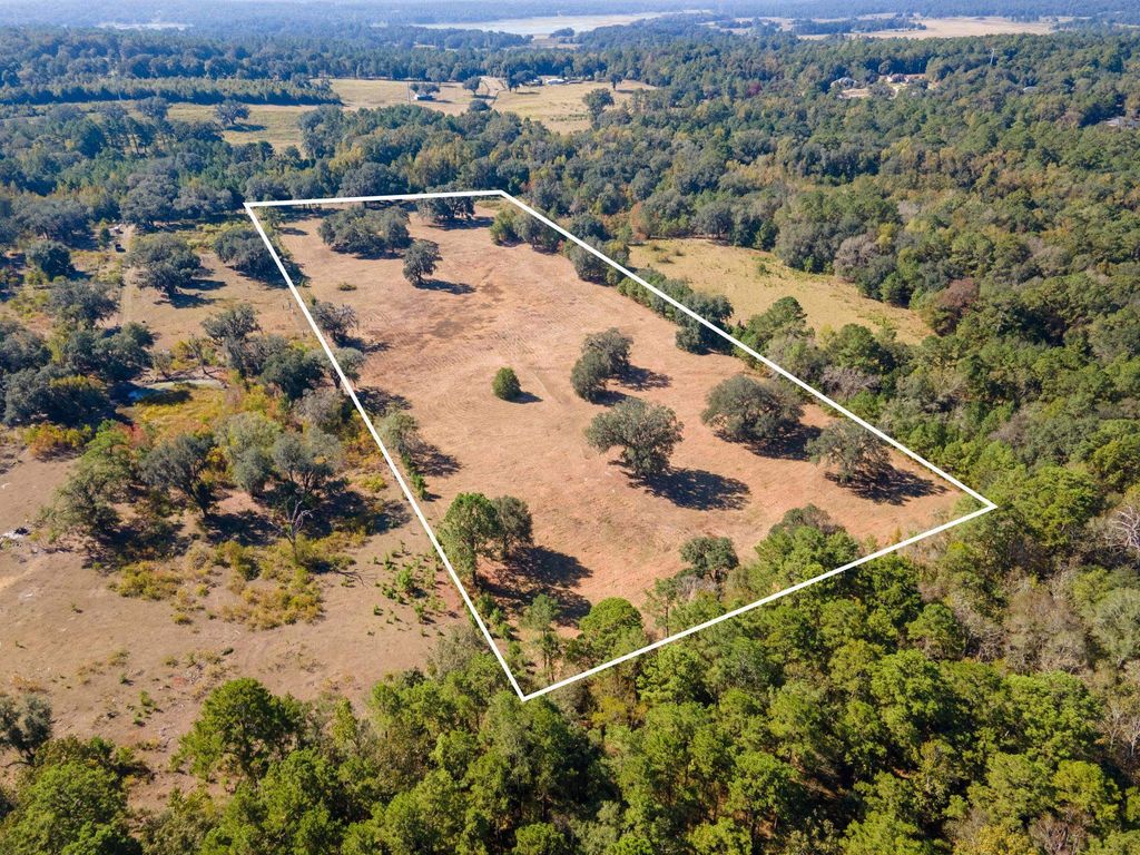 Photo of X Gardners Farm Road, Tallahassee, FL 32312 (MLS # 392305)