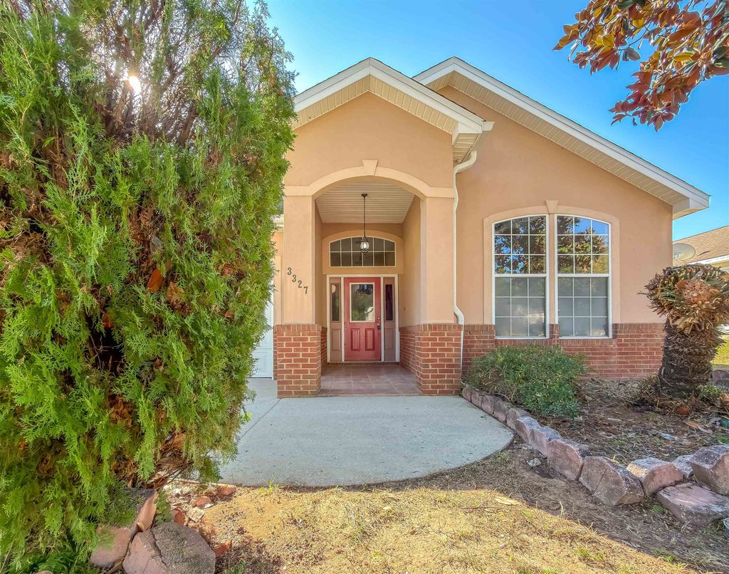 Photo of 3327 Dartmouth Drive, Tallahassee, FL 32317 (MLS # 393440)