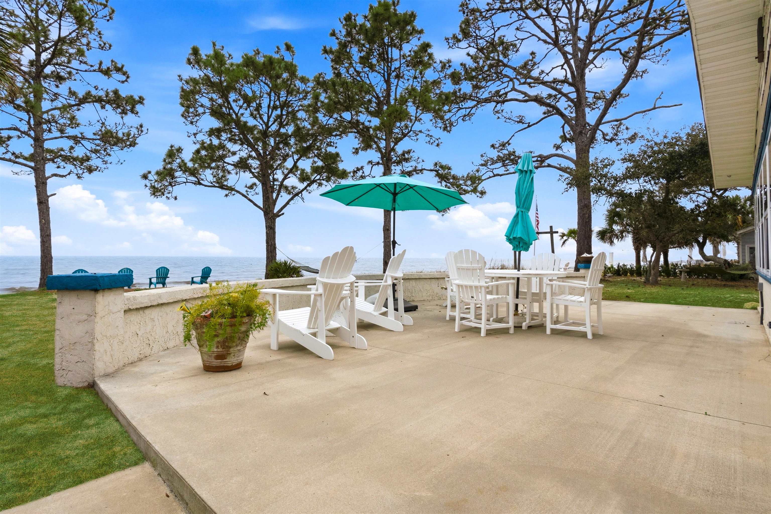 4016 St. Teresa Avenue