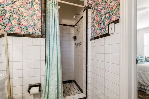 Tiny photo for 1021 E 7th Avenue, Tallahassee, FL 32303 (MLS # 398981)