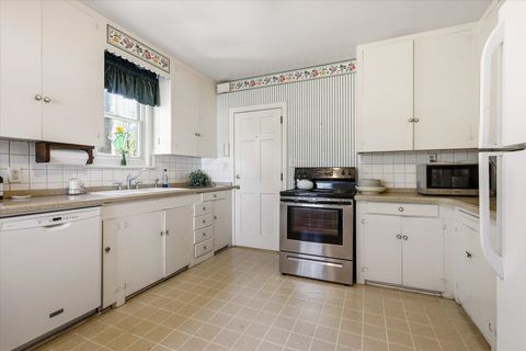 Tiny photo for 1021 E 7th Avenue, Tallahassee, FL 32303 (MLS # 398981)