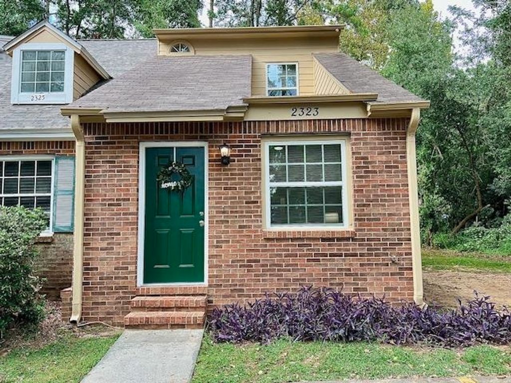 Photo of 2323 PARROT LN Ln, Tallahassee, FL 32303 (MLS # 390825)