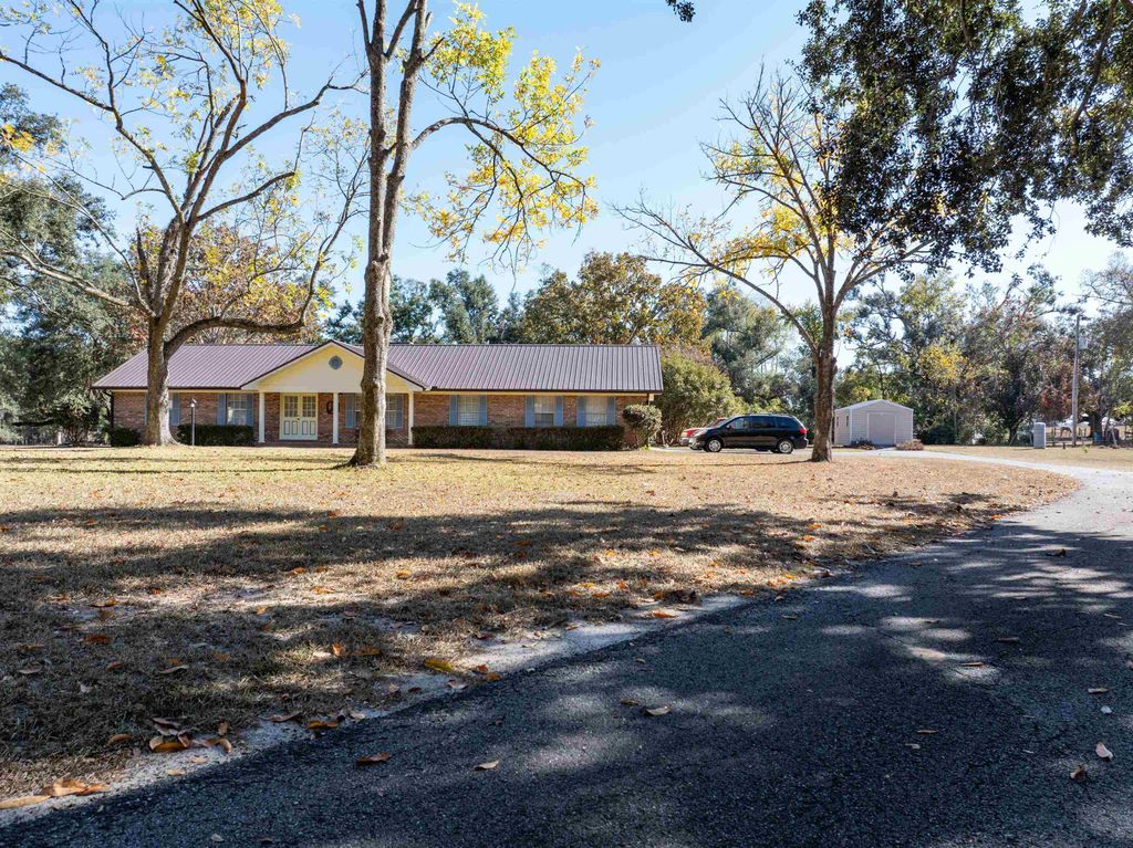 Photo of 3854 NE CR 255, Lee, FL 32059 (MLS # 393434)