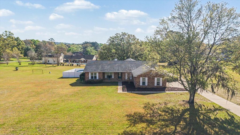 Photo of 1851 WINERY Way, Tallahassee, FL 32317 (MLS # 397779)