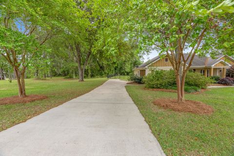 Tiny photo for 7909 Lonesome Dove Lane, Tallahassee, FL 32311 (MLS # 398505)