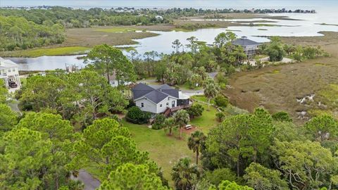 A home in Crawfordville