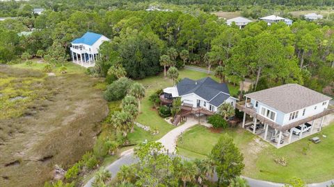 A home in Crawfordville