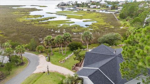 A home in Crawfordville