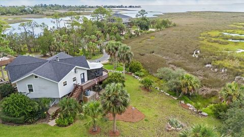 A home in Crawfordville