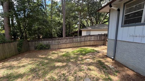 Tiny photo for 1924 Shelby Court, Tallahassee, FL 32308 (MLS # 400179)