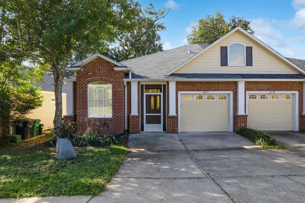 Photo of 5441 Hampton Hill Circle, Tallahassee, FL 32311 (MLS # 391879)