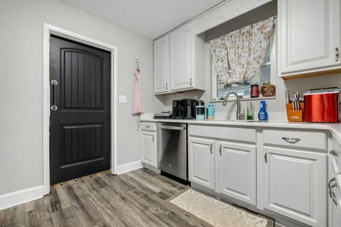 Tiny photo for 2640 Nez Perce Trail, Tallahassee, FL 32303 (MLS # 392630)